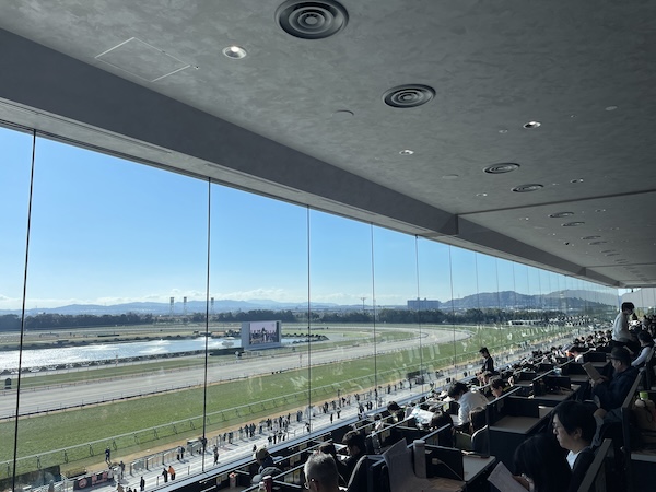 京都競馬場 指定席 競馬 馬券 予想 万馬券 的中 穴馬
